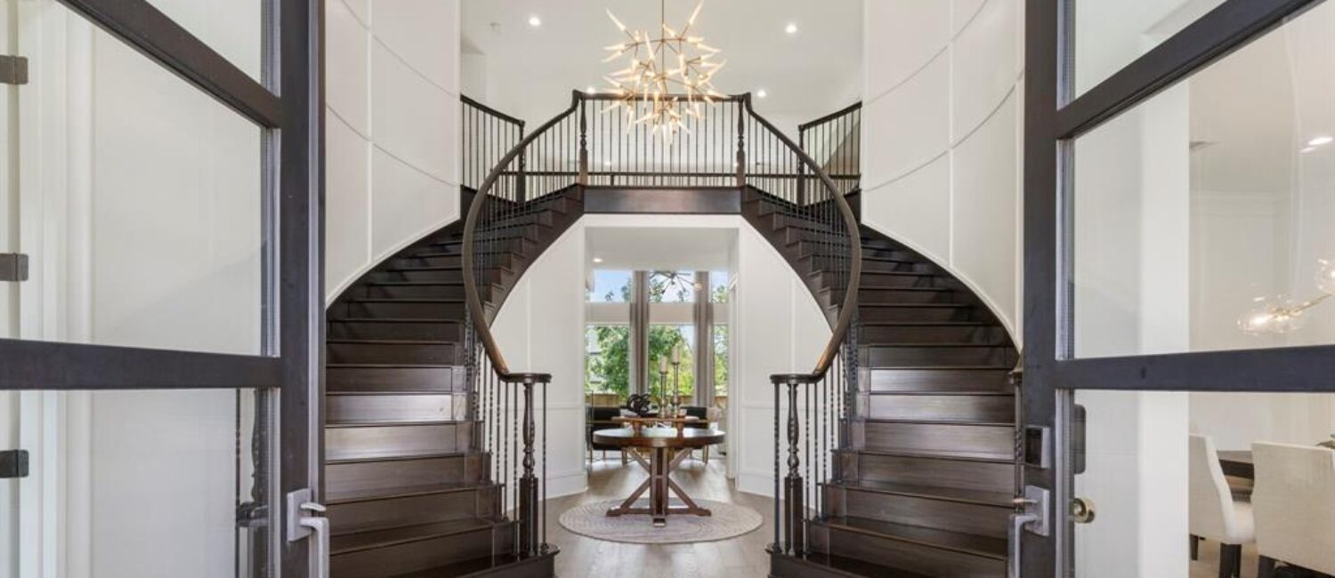 114 S Curly Willow Cir entrance