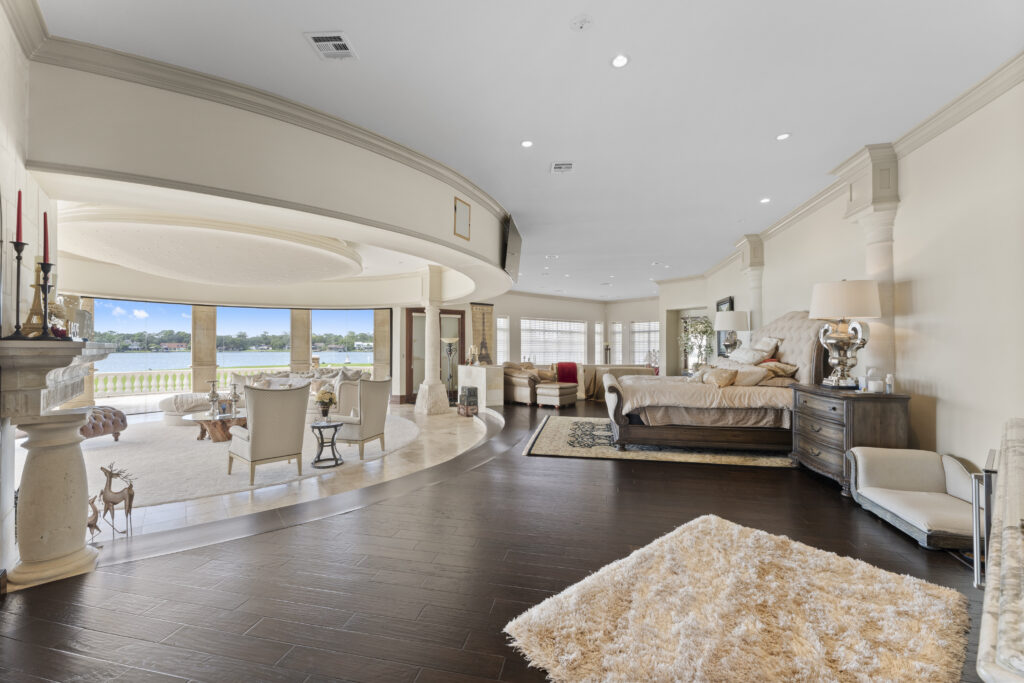 The 4,000 sq.ft. primary suite in the home  at 401 Lakeshore Drive in El Lago, Texas.  (Photo by Iconic Images)
