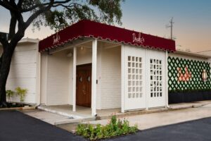 Drake’s Hollywood Houston