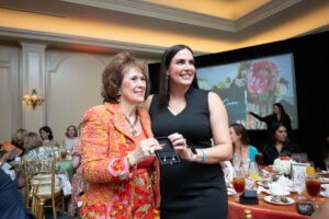 Franelle Rogers and Dr Cristina Marchesano (Photo by Daniel Ortiz)