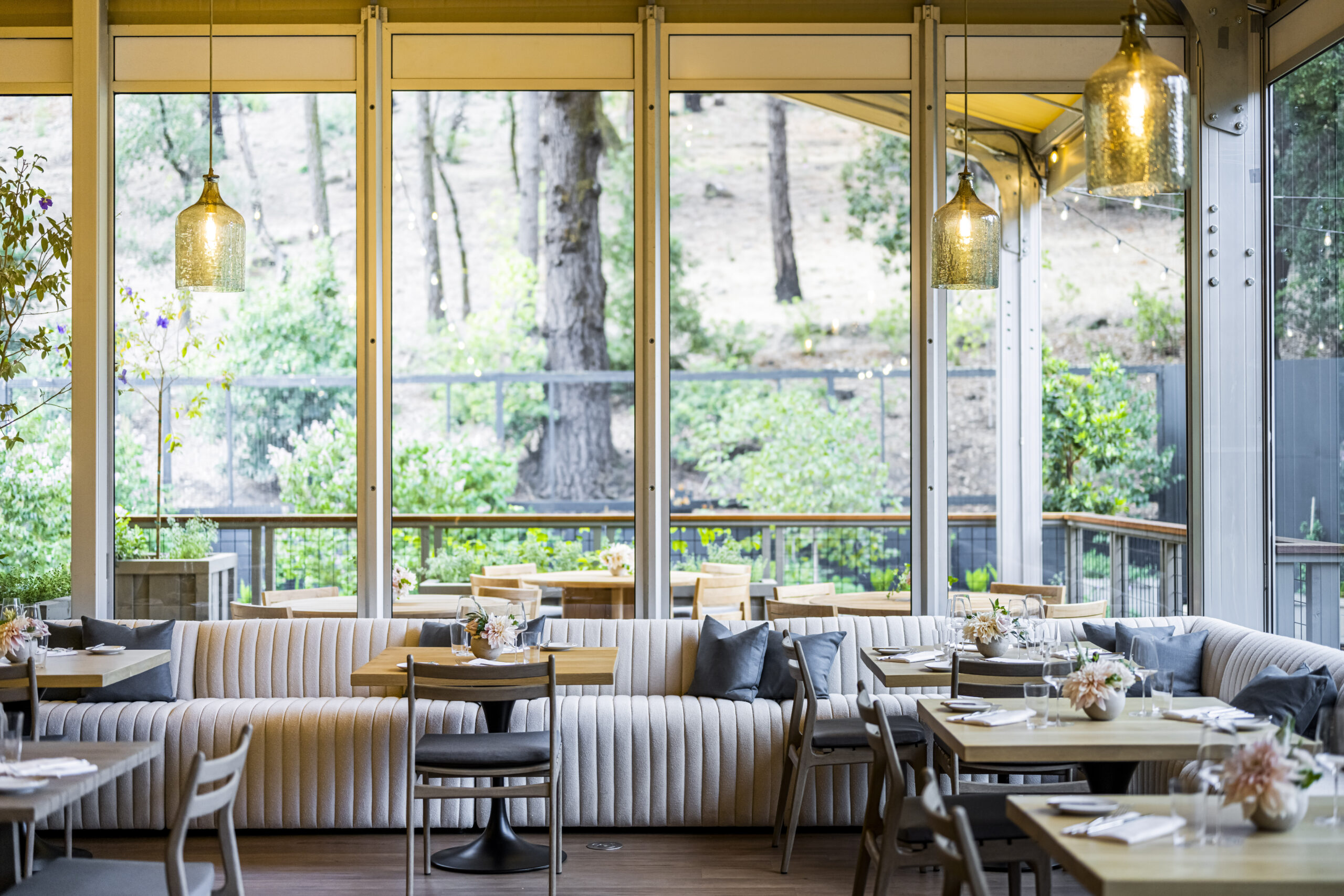 Meadowood_Forum_Indoor dining room (1)