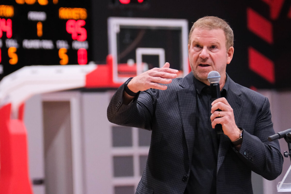 Tilman Fertitta Still Has Full Confidence In Willie Fritz