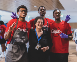 University of Houston basketball players are taught to give back by Kelvin Sampson, with the idea that it becomes a way of life. (@UHCougarMBK)