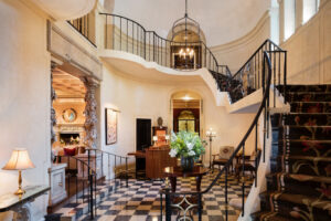 The Mansion Restaurant Foyer