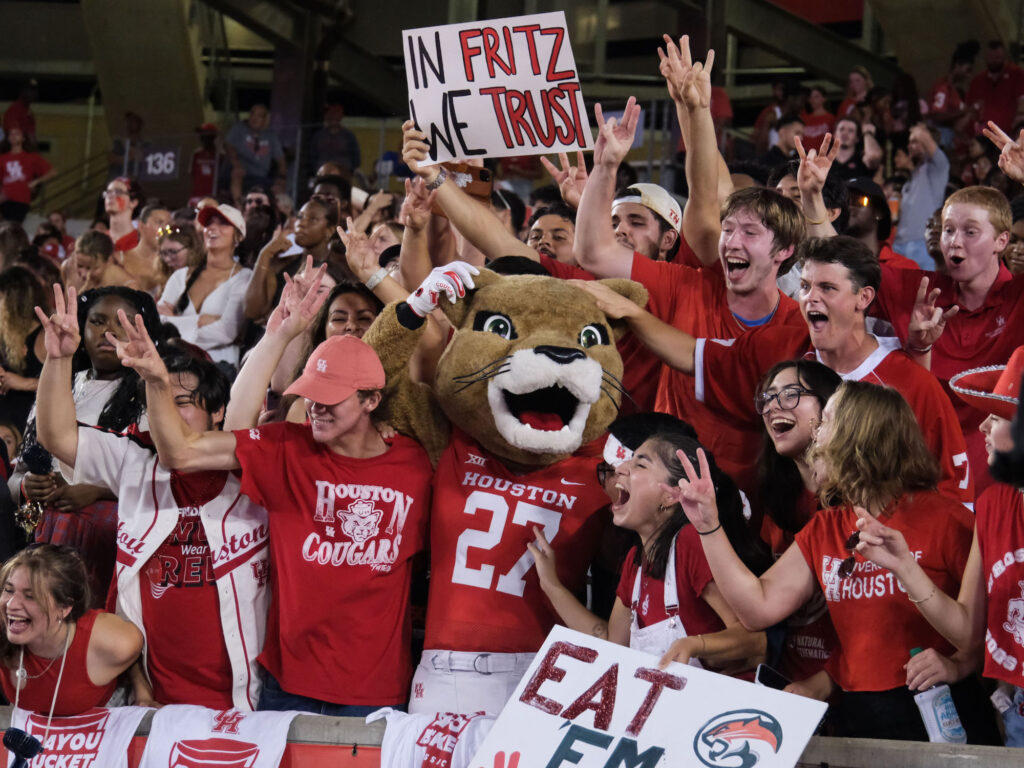 UH student section