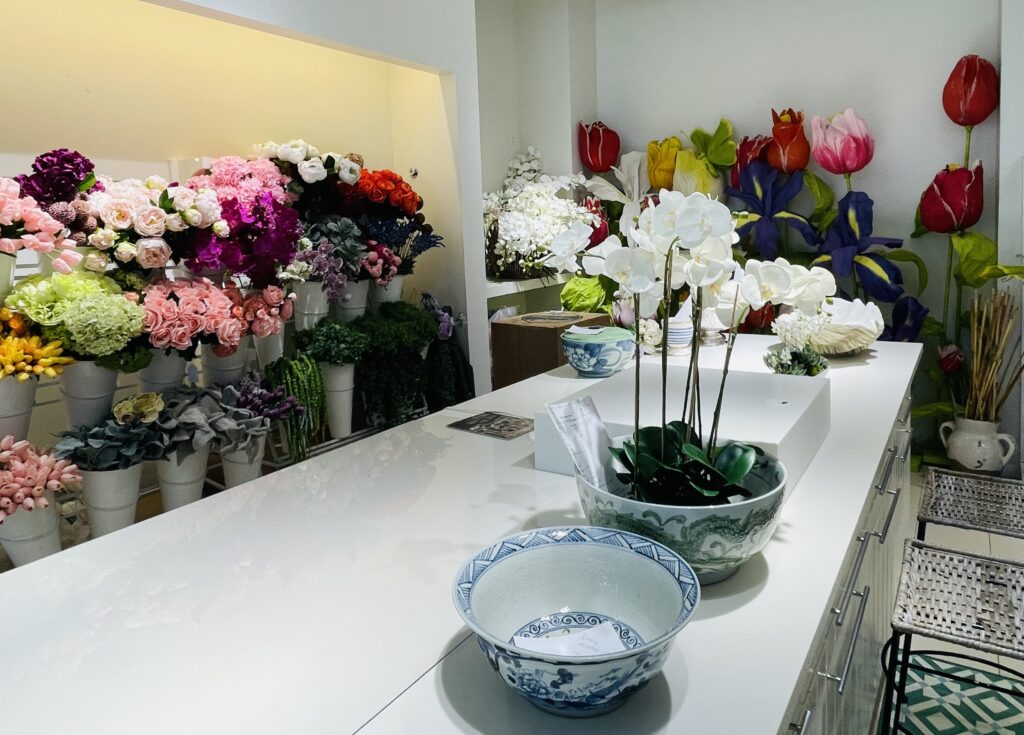 The flower bar can fill all your floral fantasies. (Photo by Courtney Dabney)