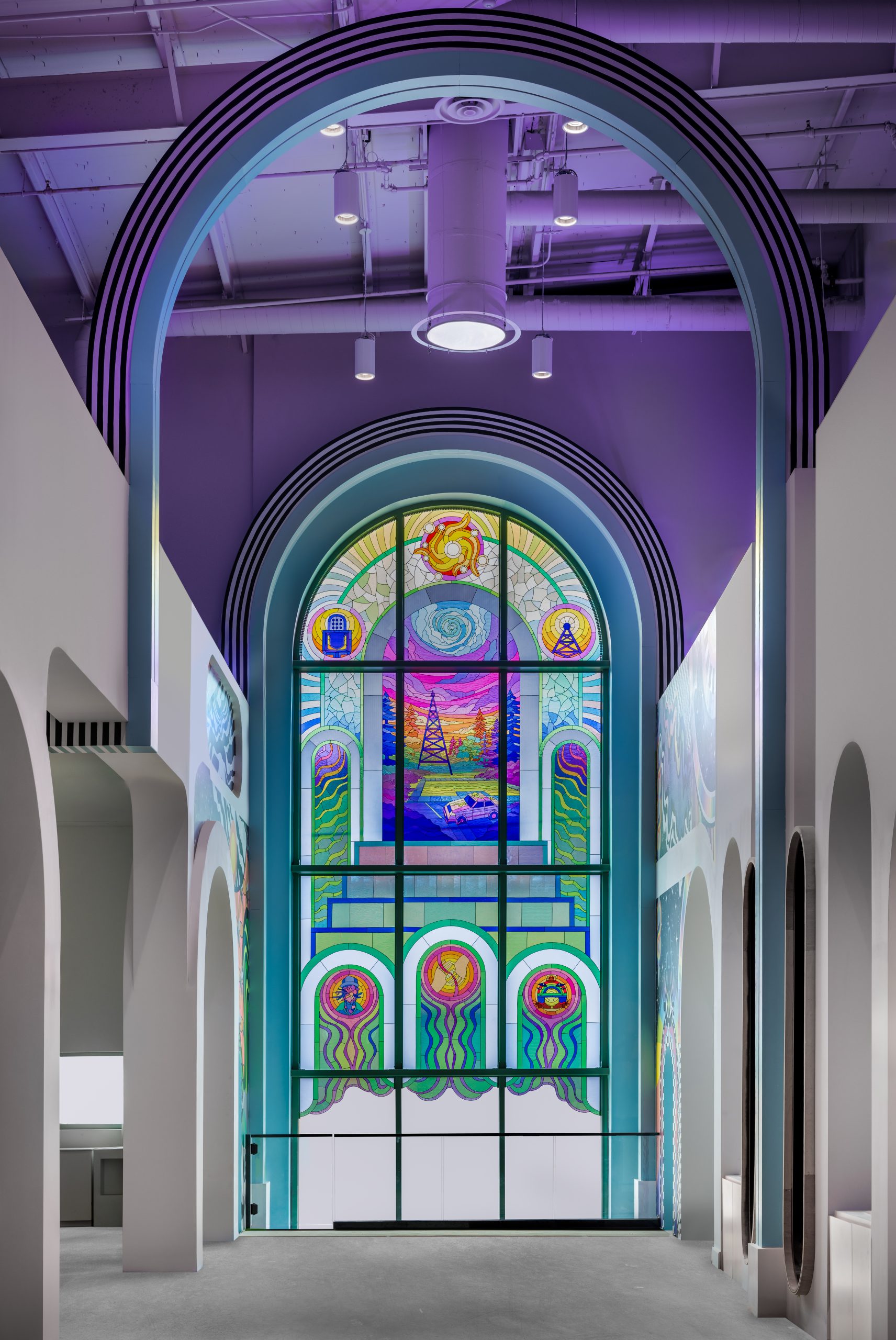 The main foyer at Meow Wolf Houston: Radio Tave (Courtesy Meow Wolf)