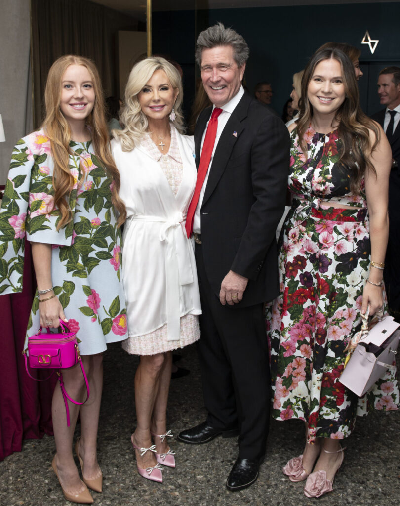 Ciara Biggers, Lisa & Clay Cooley, Bela Cooley (Photo by Tamytha Cameron)