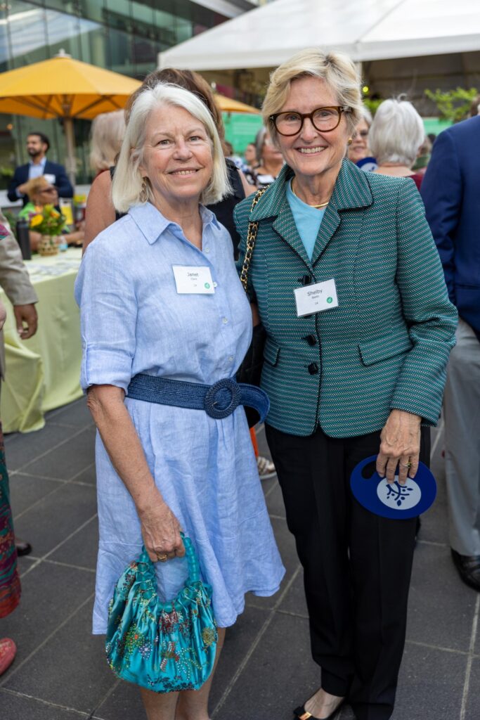 Janet Clark, Shelby Baetz at the Houston Parks Board annual luncheon (Photo by Jenny Antill)