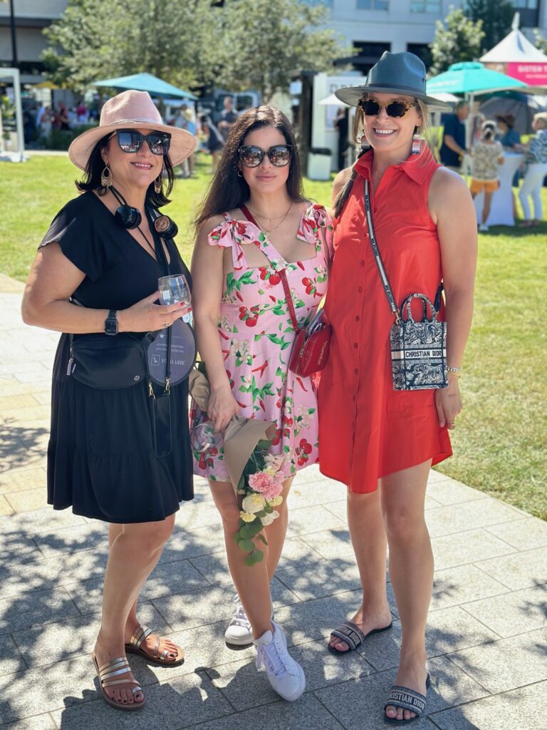 Lisa Gochman, chef Maggie Glaser, Bethany Buchanan at the Houston Chefs for Farmers event at Autry Park. (Photo by Brian Kennedy)