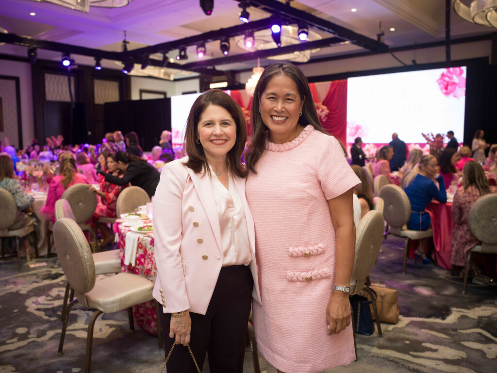 Lisa Helfman, honoree Grace Kim at the Memorial Hermann Foundation Razzle Dazzle Luncheon. (Photo by Daniel Ortiz)