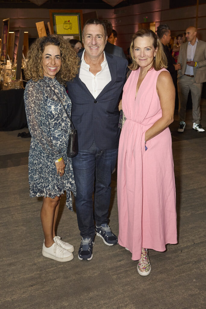 Lola Lott, Leon Bannowetz, and Molly Banowetz (Photo by Nate Rehlander)