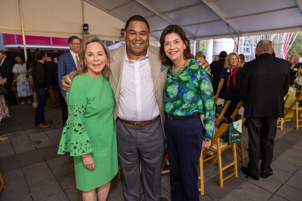 Nancy Kinder, Ramon Manning, Roxann Neumann at the Houston Parks Board annual luncheon (Photo by Jenny Antill)