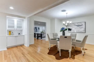 3728 Somerset Lane – original hardwoods