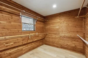 817 North Dove Road – fully lined cedar closet