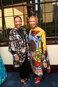 Phyllis Bailey, Sharon Owens