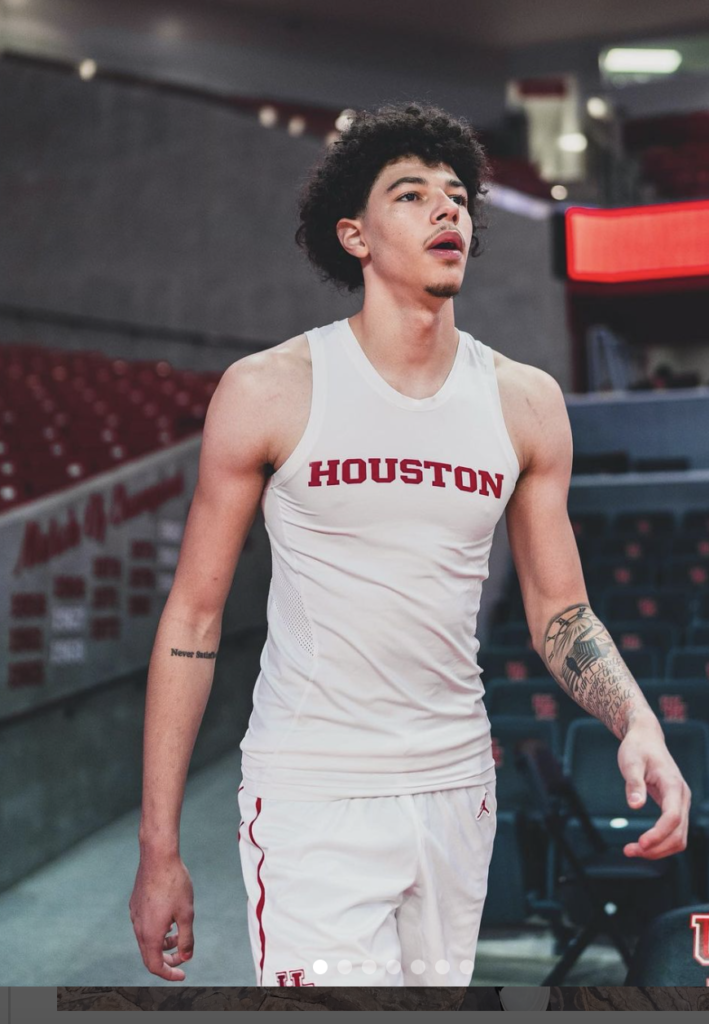 Jacob McFarland is more than depth for the University of Houston basketball. He's a skilled 7-footer who was a Top 100 recruit. Now he's likely out for the season with a broken leg. (@JacobMcFar1and) 