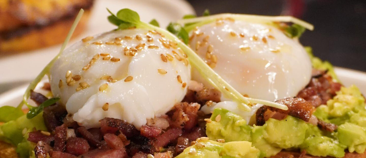 The Woodlands brunch restaurants Fielding’s Wood Grill