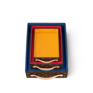 Louis Vuitton’s Stylish Desktop