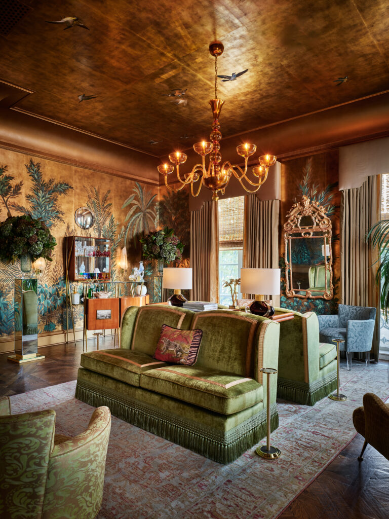 Jan Showers, Jan Showers & Associates