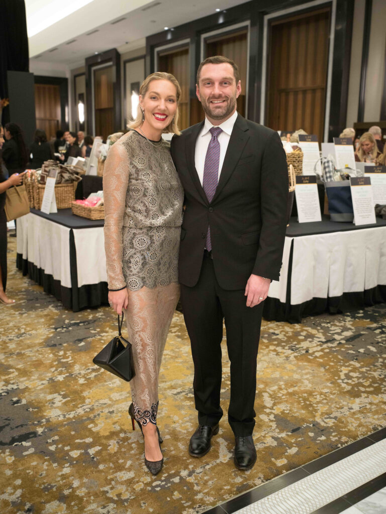 Alise & Mark Edgcomb at the Arts of Healing gala (Photo by Daniel Ortiz)