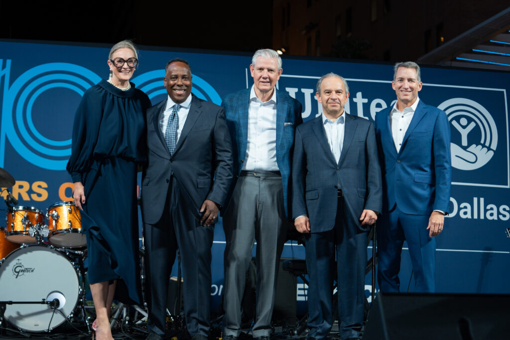 Jennifer Sampson, Steven Williams, Curt Farmer, Antonio Carrillo, Jim Burke (Photo by Victor Rosas)