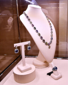 JewelryByRobertProcop7 (Photo by Dave Rossman)