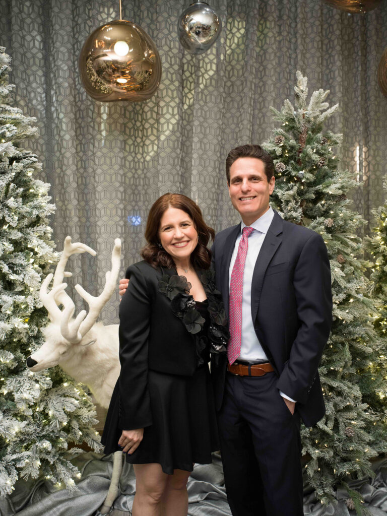 Lisa Helfman & Lee Haverman at Citizens for Animal Protection 'Celebrity Paws Gala' (Photo by Daniel Ortiz)