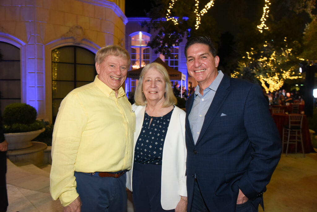 Russy & Tissy Hardin, Houston Fire Chief Thomas Munoz at the Houston Police Foundation True Blue fundraiser (Photo by Alexander's Fine Portrait Design )