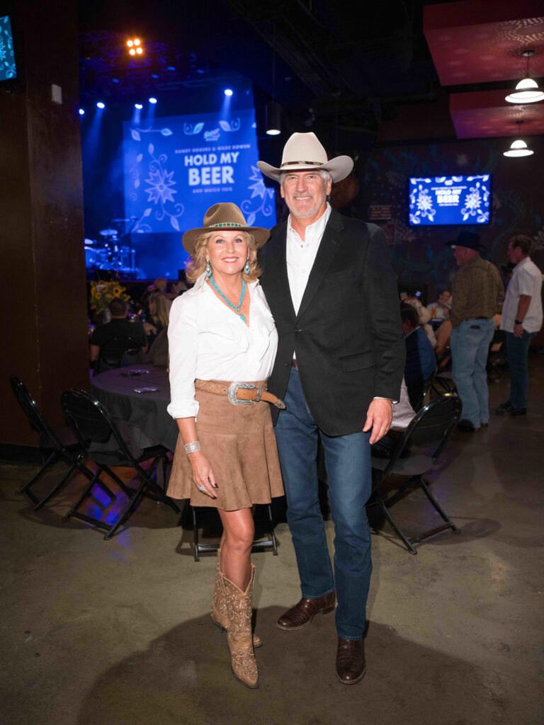 Susan & Mike Plank at the Dec My Room fundraiser