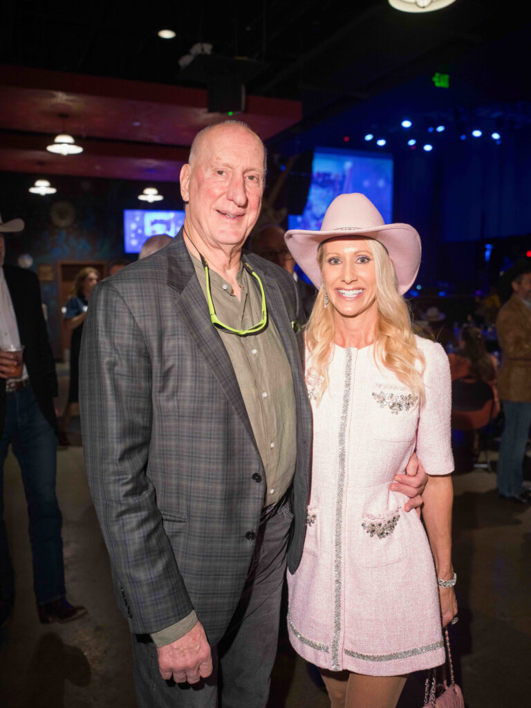 Tracy & Laurie Krohn at the Dec My Room fundraiser