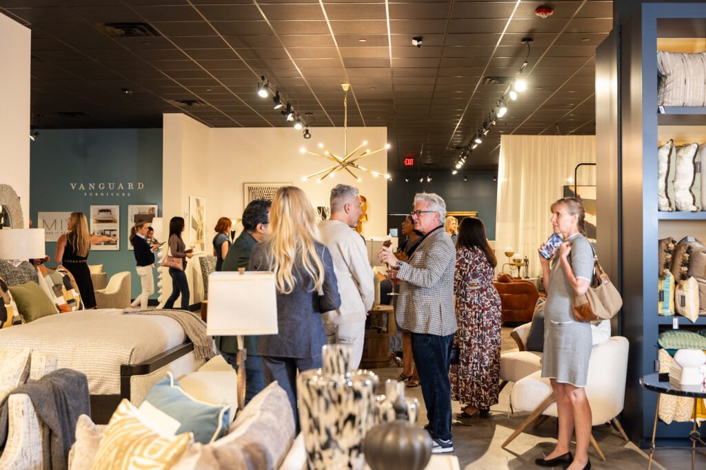 Worth & Co In Houston River Oaks. ((Photography by Laurie Perez)