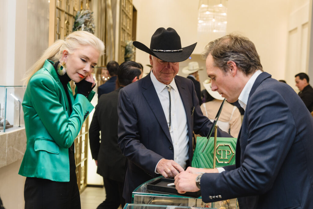 Tena Faust, Denis Boulle, Giorgio Bulgari at the de Boulle holiday party in River Oaks District (Photo by Johnny Than)