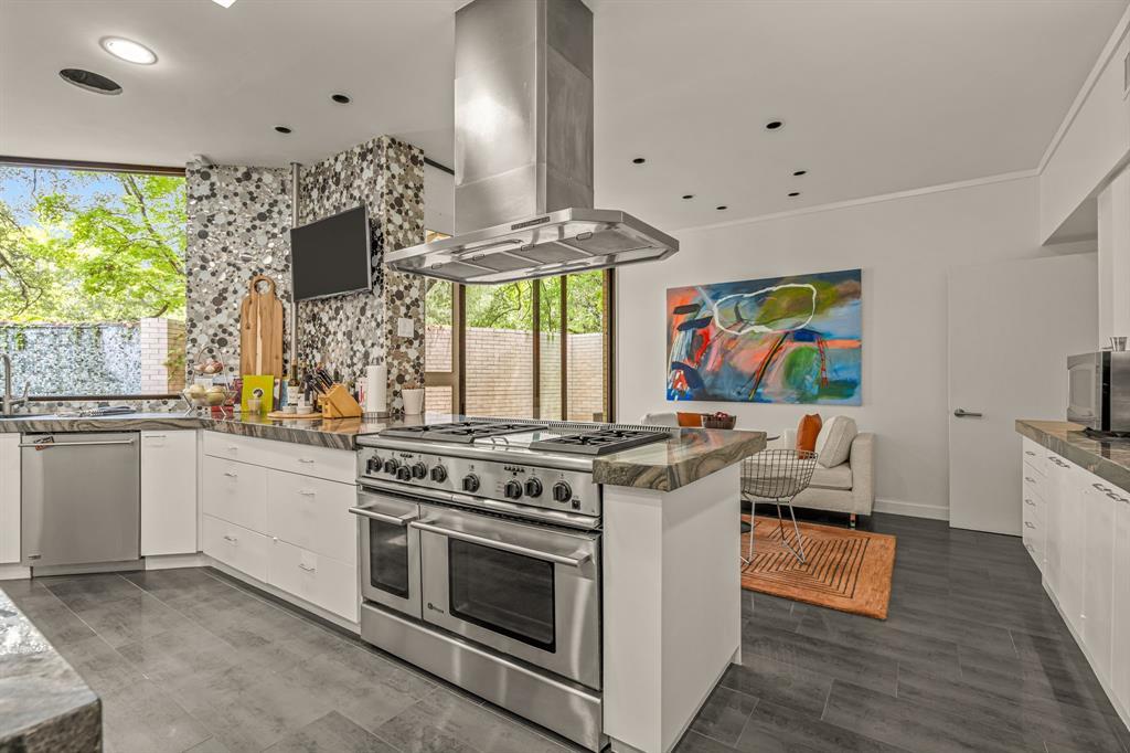 In Westover Hills, this contemporary stunner built in 1957 is an architectural dream.