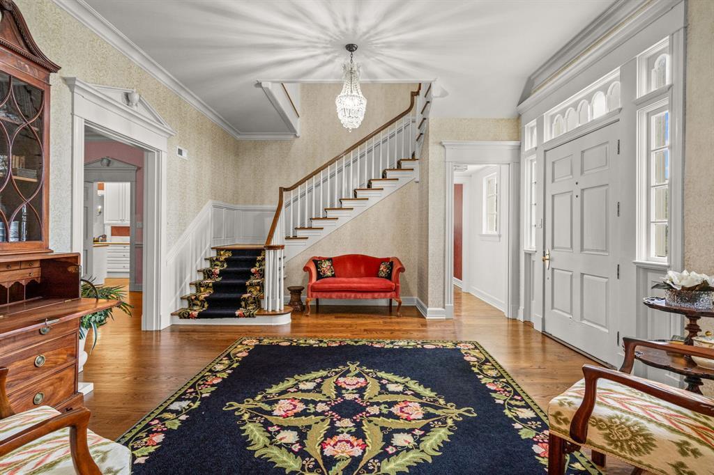 At 4132 Edgehill Road, there’s also a bonus workshop, and interior spaces include a chef’s kitchen and recreation room with a bar.