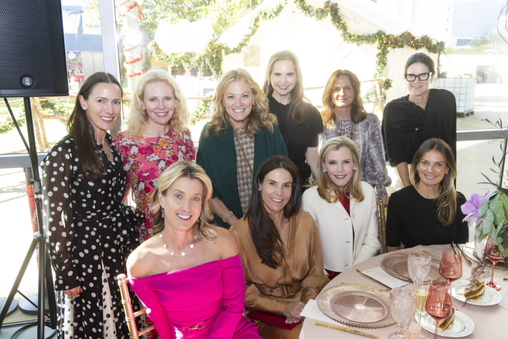 Dawn Zierk, Dee Dee Hoak, Dawn Tribolet, Carrie Becker, Christy Blumenfeld, Deborah Scott, Lisa Rocchio, Julie Clark, Tracey Kozmetsky, and JoJo Fleiss (Photo by Sharon Ellman)