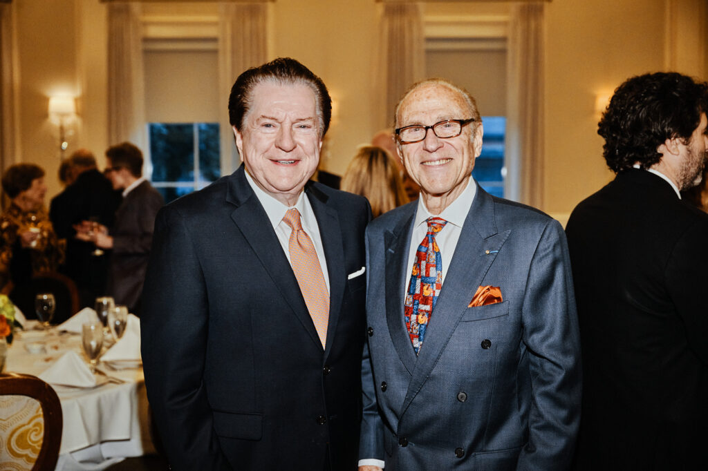 THS chair Bill Stubbs, THS master of ceremonies Robert Sakowitz at The Heritage Society's Evening of Heritage (Photo by Fulton Davenport)