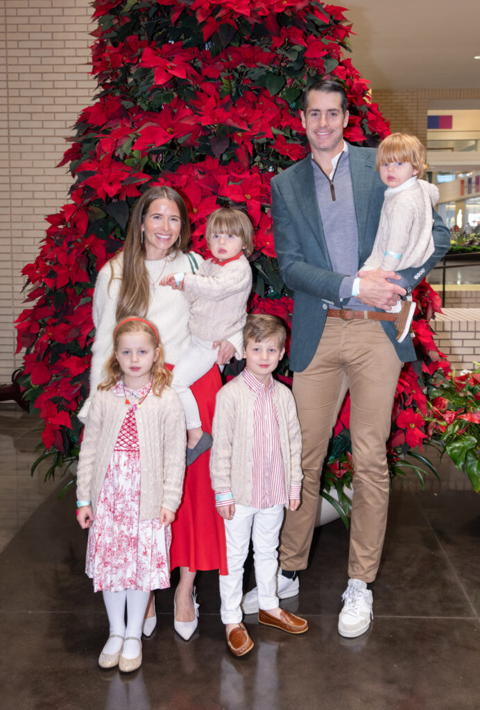 John and Madison Isner with their four children. (Photo by Kim Leeson)