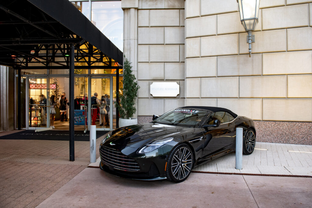 The annual Stanley Korshak holiday party is always a festive soiree. (Photo by Tamytha Cameron)