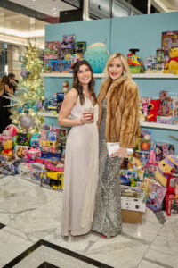 Luna Rey, Genevieve Carter (Photo by Fulton Davenport/PWL Studio)