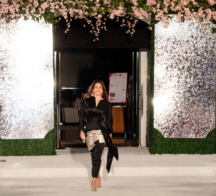 Circle of Red celebrity model Kristina Somerville at the annual Elizabeth Anthony fashion evening benefiting the American Heart Association (Photo by Christina Griffin)