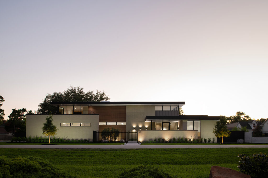 StudioMET’s commissioned architectural services are one-of-a-kind and specifically tailored to their clients’ goals, budget and site.