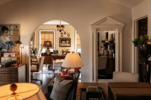 5015 Stoneleigh Avenue (Photo by Beckley)