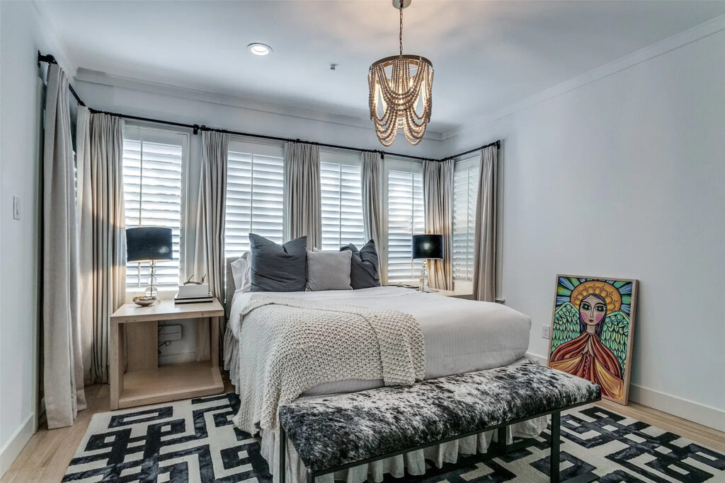 The additional bedrooms provide flexibility "for any lifestyle."