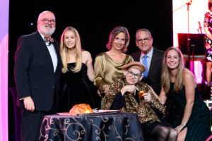 Jaclyn Reichenthal, Ellen Reichenthal, Susan Reichenthal, Max Reichenthal, Ariel Reichenthal