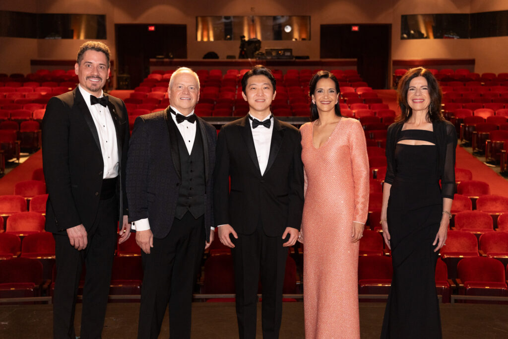 Michael Heaston, Patrick Summers, Geonho Lee, Khori Dastoor, Ana María Martínez at Houston Grand Opera's Concert of Arias (Photo by Michael Bishop)