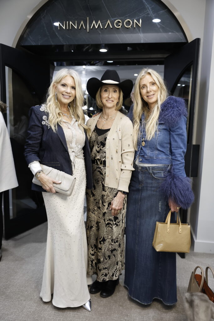 Cindy Stein, Shelley Wiesenthal, Mindy Levinson at Zadok Jewelers Round Top Rendezvous