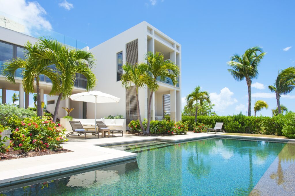 The Club’s four private villas at Four Seasons Anguilla have sweeping views of the ocean and are perfectly suited for large family gatherings, with private plunge pools, sun decks, and a gourmet kitchen.