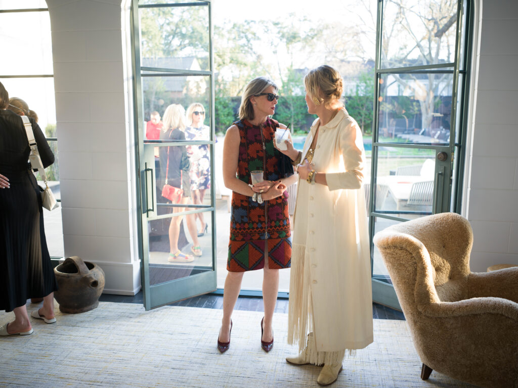 Ellecia Knolle, Allison Bagley at the Sunday afternoon fête.  (Photo by Daniel Ortiz)