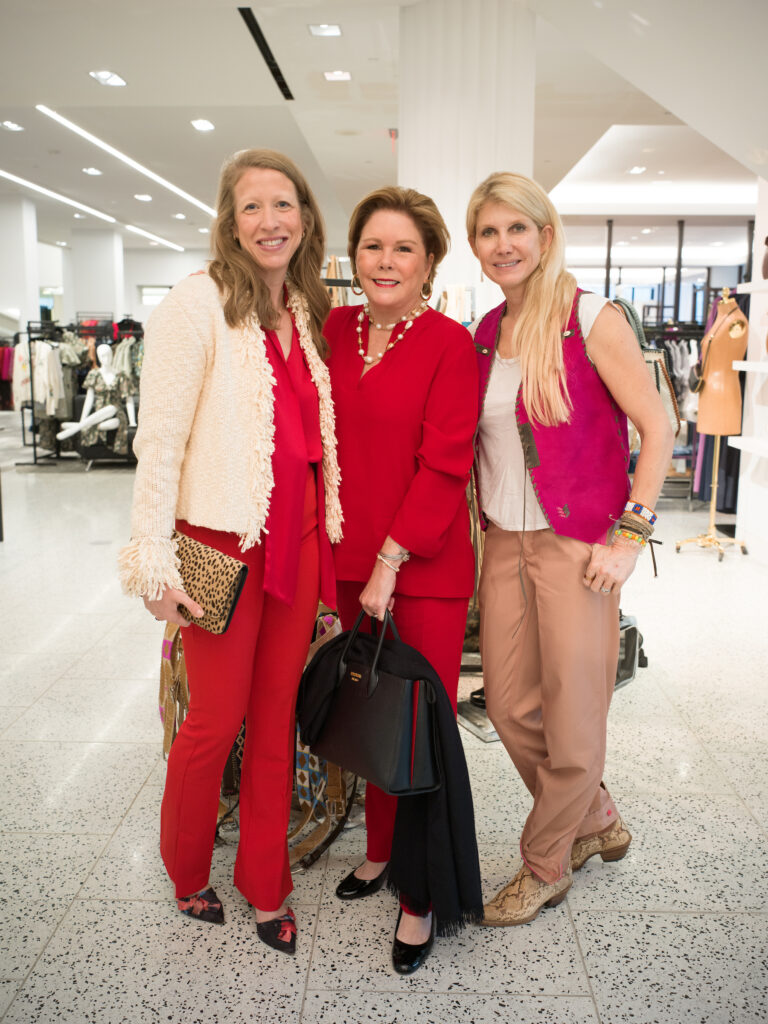 Elysa Nelson, Clare Jackson Sullivan, Sylvie Kampshoff at the Galentine's Day Dec My Room fundraiser. (Photo by Daniel Ortiz)